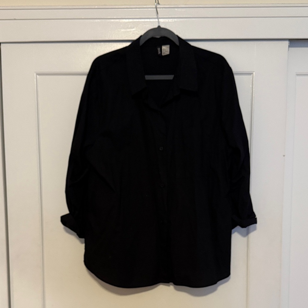 H&M Black Button Down Shirt